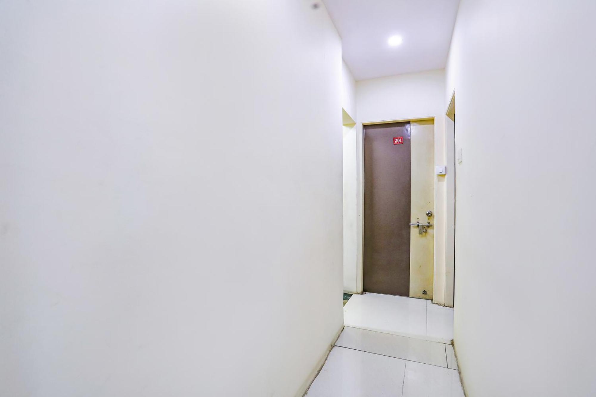 Fabhotel New Shraddha Inn - Nr Airport Colony Nagpur Exterior photo